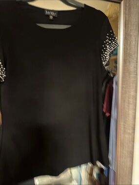 Nicole miller  Black Short Sleeve Tee with Studded Sleeve Detail